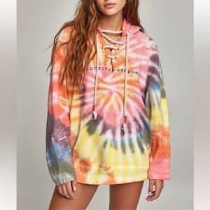 Dreamside SunRiver Oregon Tye Dye Women’s Graphic Hoodie Small